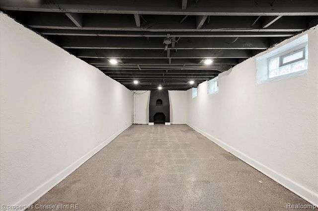 17155 Wisconsin Street, Detroit, MI 48221