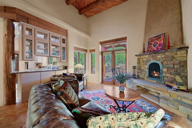 23 La Cueva Creek Road B, Glorieta, NM 87535