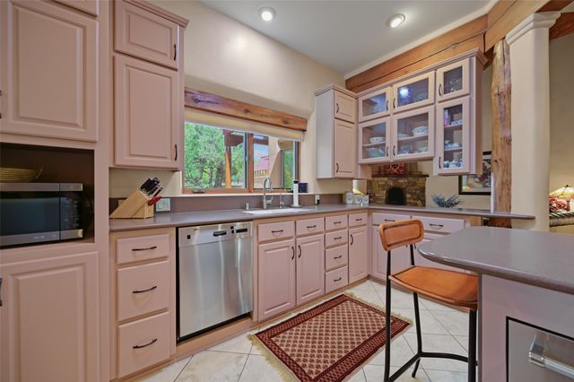 23 La Cueva Creek Road B, Glorieta, NM 87535