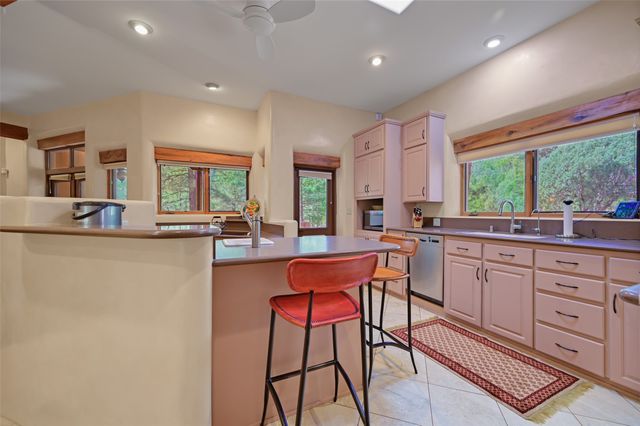 23 La Cueva Creek Road B, Glorieta, NM 87535
