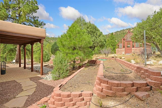 23 La Cueva Creek Road B, Glorieta, NM 87535