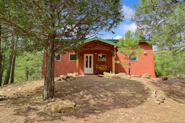 23 La Cueva Creek Road B, Glorieta, NM 87535