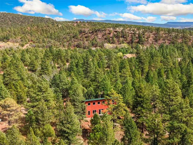23 La Cueva Creek Road B, Glorieta, NM 87535