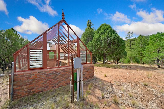 23 La Cueva Creek Road B, Glorieta, NM 87535