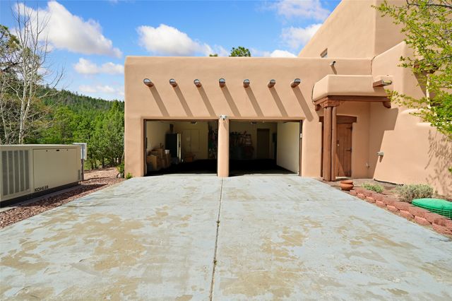 23 La Cueva Creek Road B, Glorieta, NM 87535