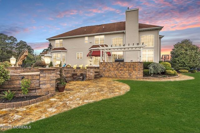 186 Jumping Brook Drive, Toms River, NJ 08755