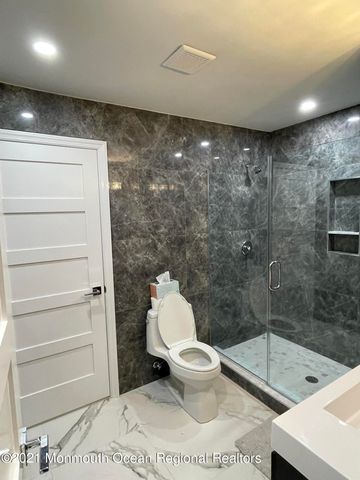46 Heath Avenue, Oakhurst, NJ 07755