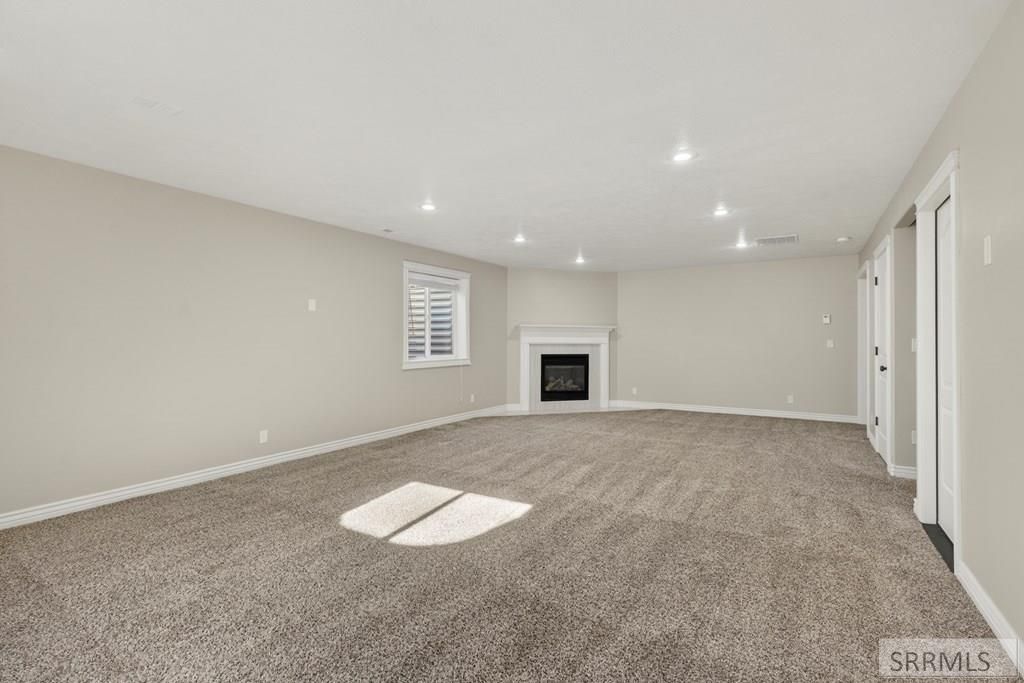 Image 25 of property listing at 1045 Arctic Willow Drive, Rexburg, ID 83440