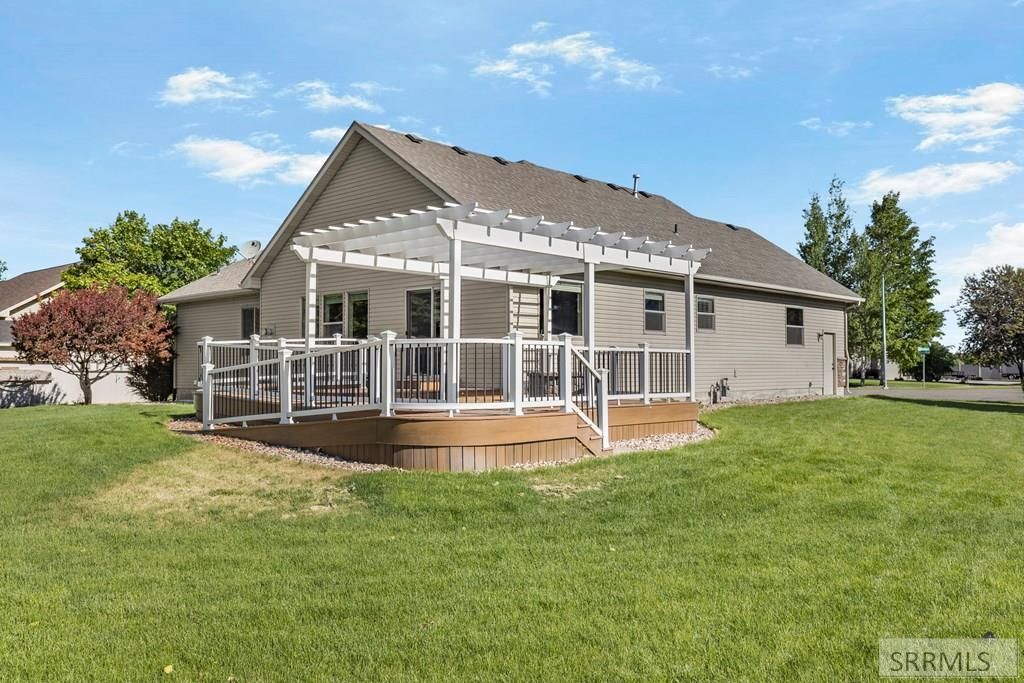 Image 45 of property listing at 1045 Arctic Willow Drive, Rexburg, ID 83440