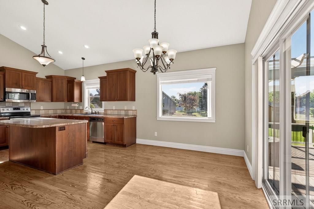 Image 9 of property listing at 1045 Arctic Willow Drive, Rexburg, ID 83440
