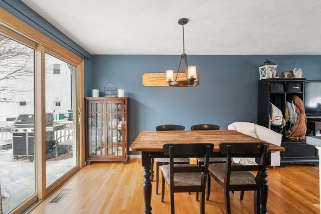 44 Pearl St, Woburn, MA 01801