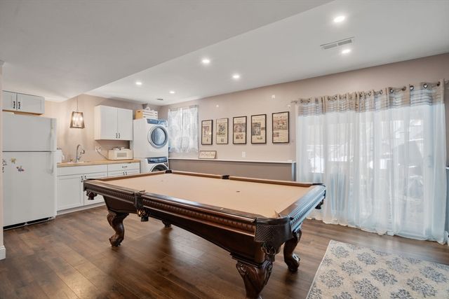 44 Pearl St, Woburn, MA 01801