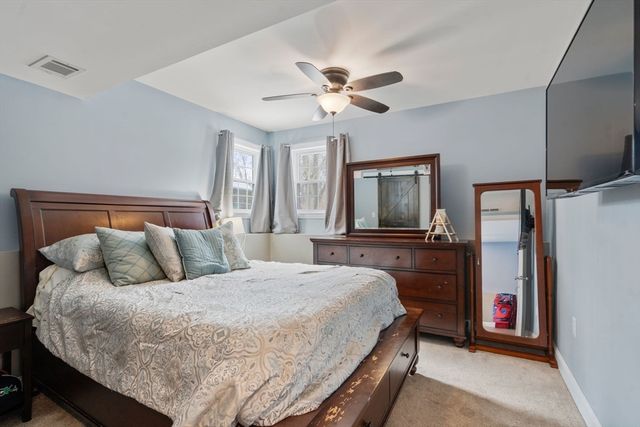 44 Pearl St, Woburn, MA 01801