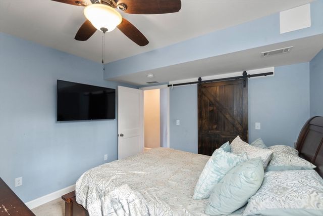 44 Pearl St, Woburn, MA 01801