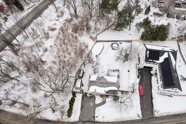 44 Pearl St, Woburn, MA 01801