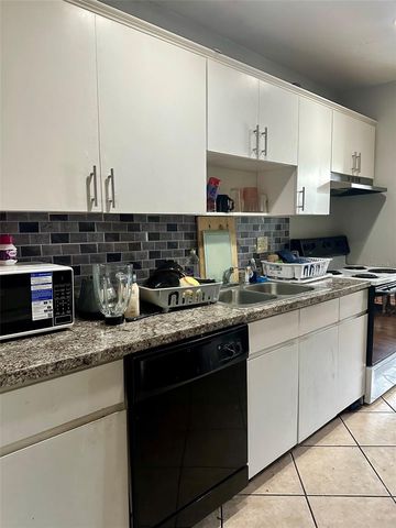 5137 PICADILLY CIRCUS COURT 3, Orlando, FL 32839
