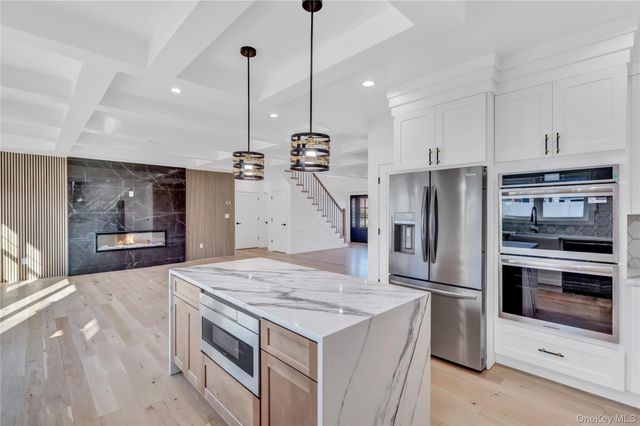 12 Dahlia Lane, Wantagh, NY 11793