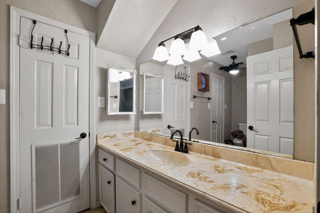 12203 Glenview Drive Drive, Montgomery, TX 77356