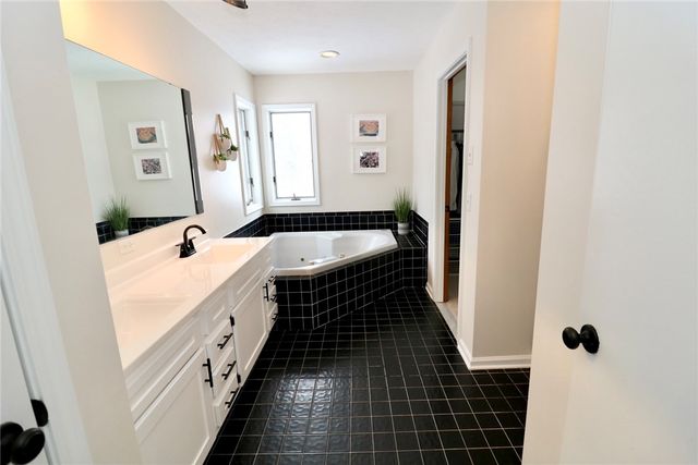 188 Ogden Center Road, Ogden, NY 14559