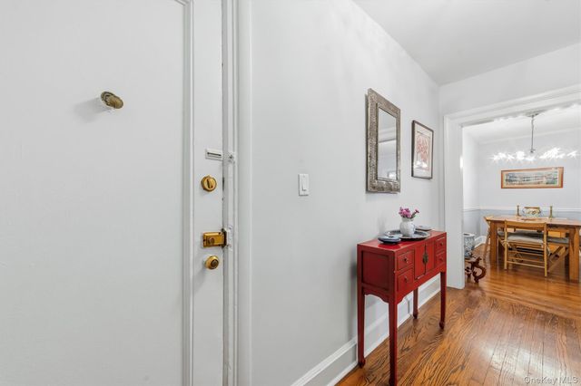 294 Bronxville Road 1F, Bronxville, NY 10708