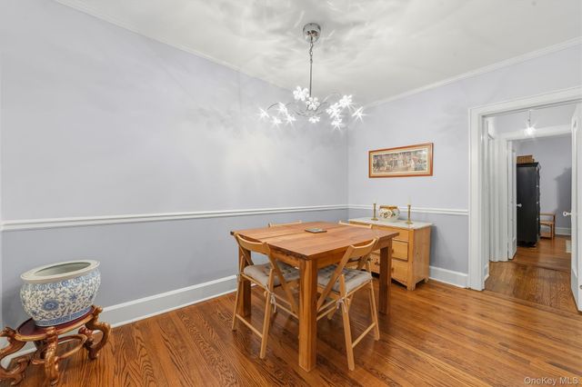 294 Bronxville Road 1F, Bronxville, NY 10708