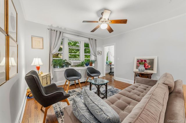 294 Bronxville Road 1F, Bronxville, NY 10708