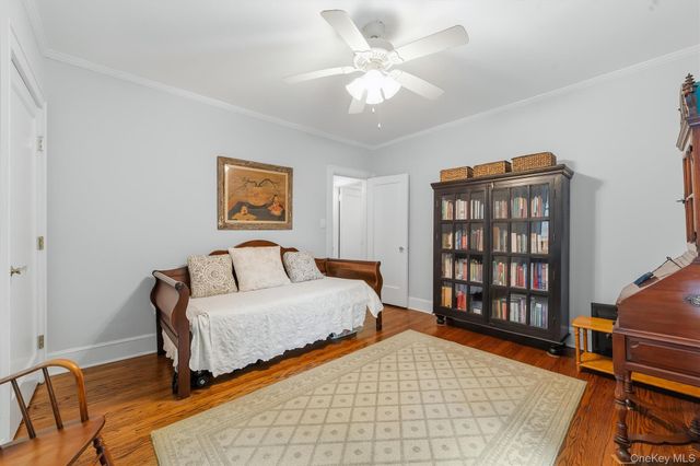 294 Bronxville Road 1F, Bronxville, NY 10708