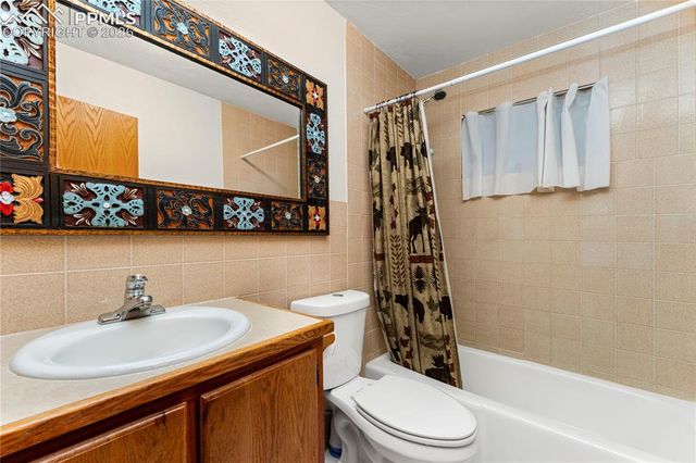 672 Comanche Circle, Red Feather Lakes, CO 80545