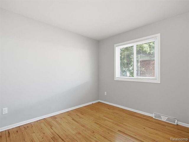 8919 Louise Street, Livonia, MI 48150
