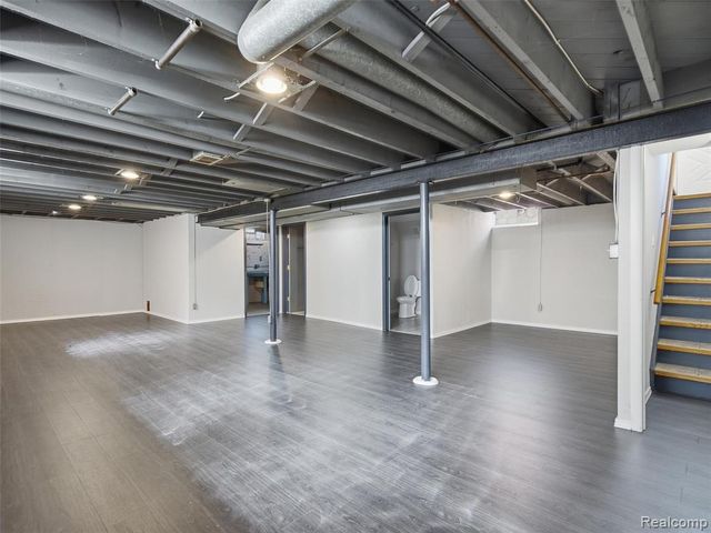 8919 Louise Street, Livonia, MI 48150