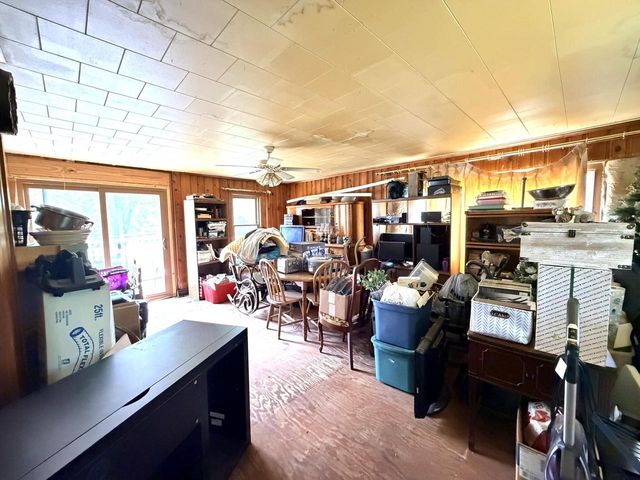 9739 269th AVENUE, Trevor, WI 53179
