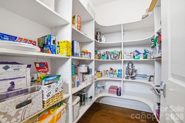 17413 Robbins Ridge Road, Cornelius, NC 28031