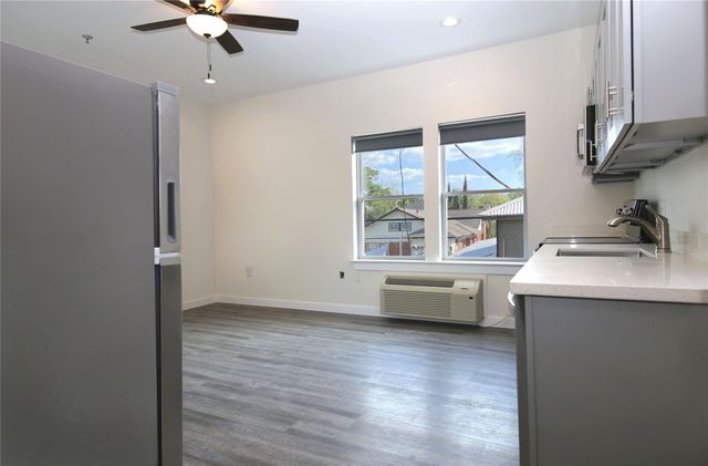 1719 Westheimer Road A, Houston, TX 77098