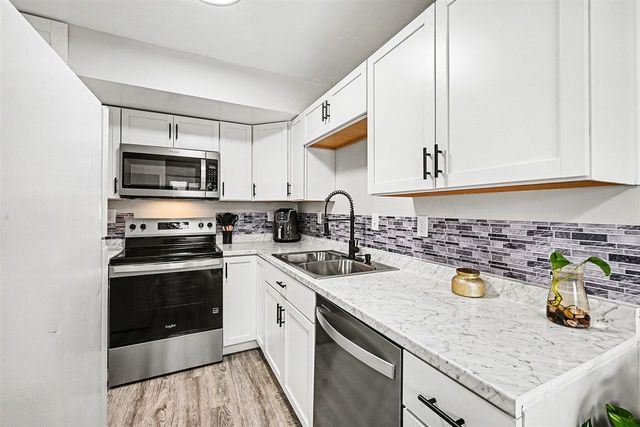 3407 Kenbrooke Court, Kalamazoo, MI 49006