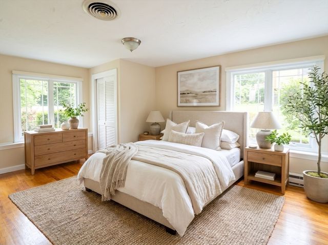 5 Albemarle Rd, Norwood, MA 02062