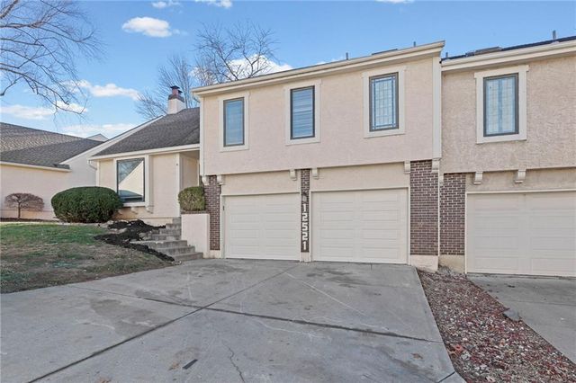 12521 W 85th Terrace, Lenexa, KS 66215