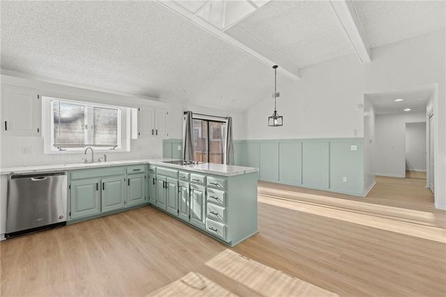 12521 W 85th Terrace, Lenexa, KS 66215