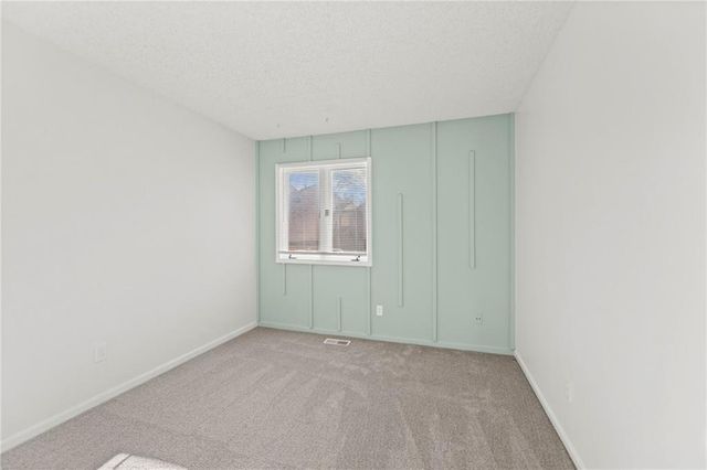 12521 W 85th Terrace, Lenexa, KS 66215