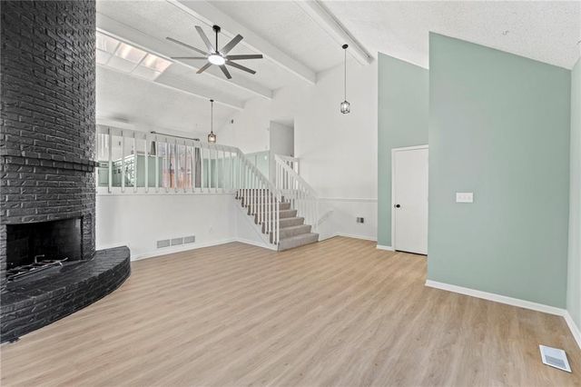 12521 W 85th Terrace, Lenexa, KS 66215