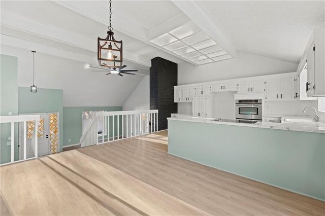 12521 W 85th Terrace, Lenexa, KS 66215