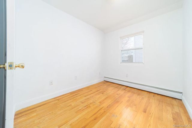 1423 116th Street, College Point, NY 11356