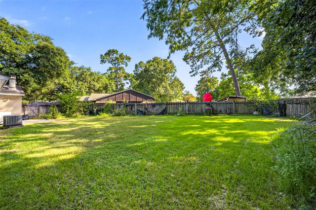 22926 Millgate Drive, Spring, TX 77373