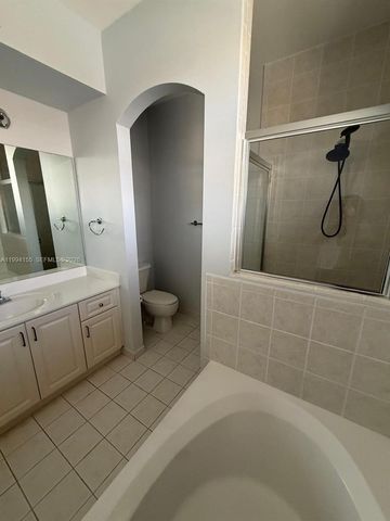 15274 SW 30th Ter, Miami, FL 33185