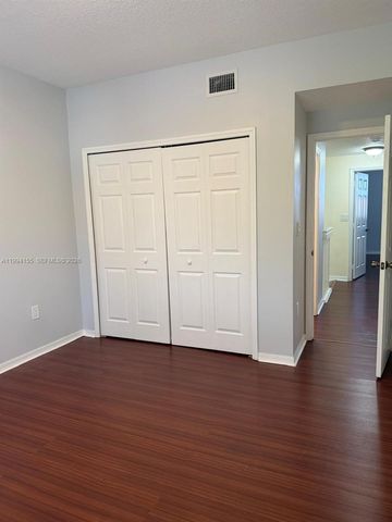 15274 SW 30th Ter, Miami, FL 33185