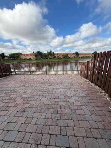 15274 SW 30th Ter, Miami, FL 33185