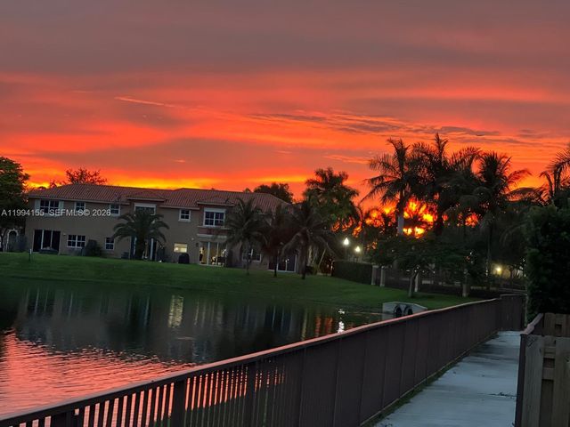 15274 SW 30th Ter, Miami, FL 33185