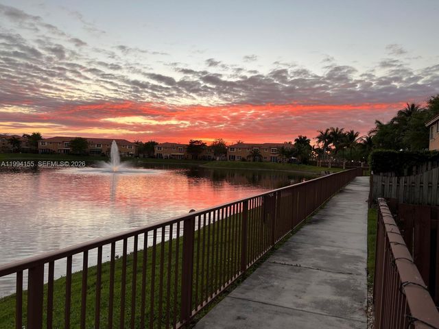 15274 SW 30th Ter, Miami, FL 33185