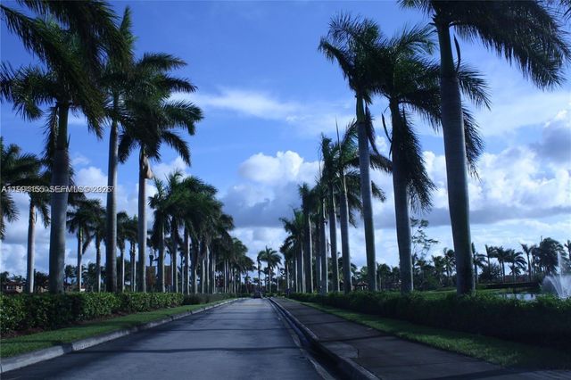 15274 SW 30th Ter, Miami, FL 33185