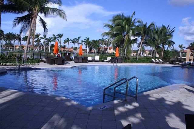 15274 SW 30th Ter, Miami, FL 33185