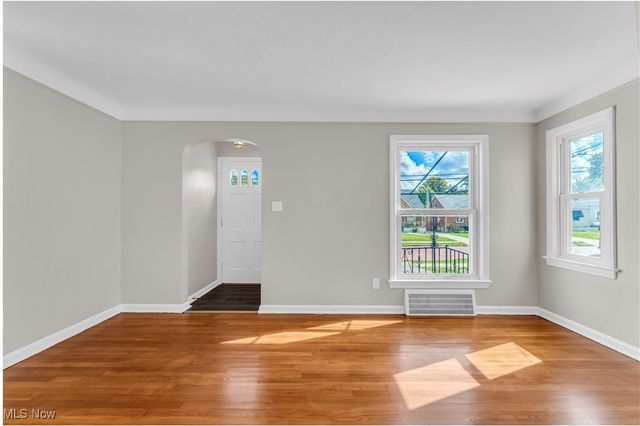 3718 W 116th Street, Cleveland, OH 44111